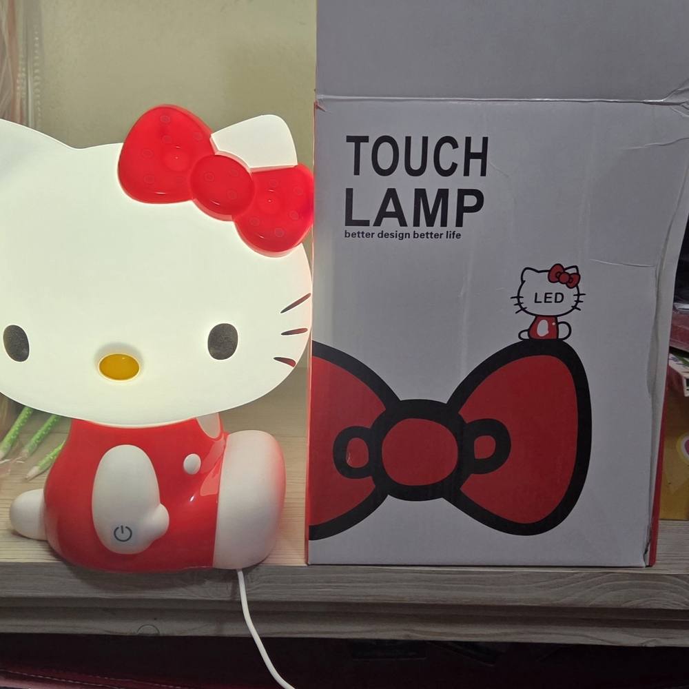 Hello Kitty LED Touch Lamp